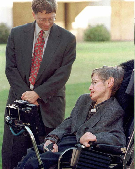 Stephen Hawking si Bill Gates